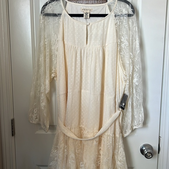 Festi Lace Clip Dot Mini Dress torrid - Picture 2 of 13